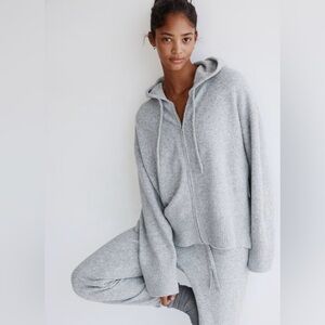 H&M Zip Up